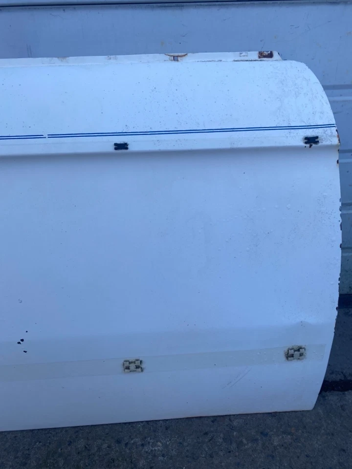 BMW E10 1600 2002 2002ti, puerta pasajero carcasa derecha último modelo Foto 2 de 4