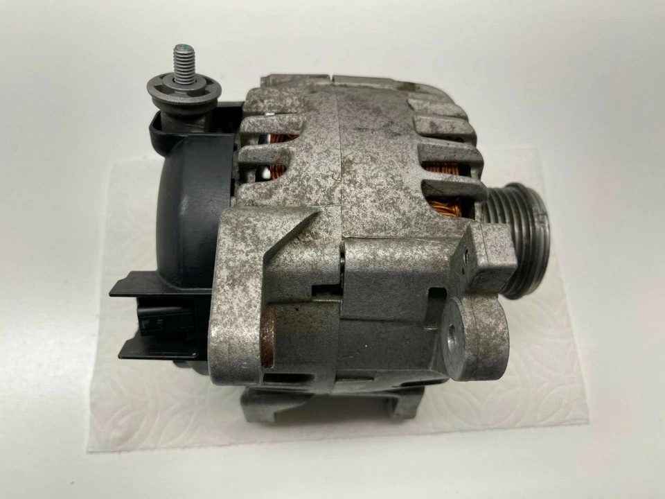 Alternador VALEO para Nissan Rogue 2014 2015 2016 2017 2018 2,5 L 23100-4BA0A Foto 3 de 4