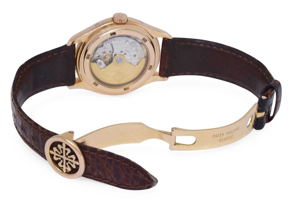 patek-philippe-annual-calendar-5035-18k-rose-gold-mens-37mm-watch-5035r