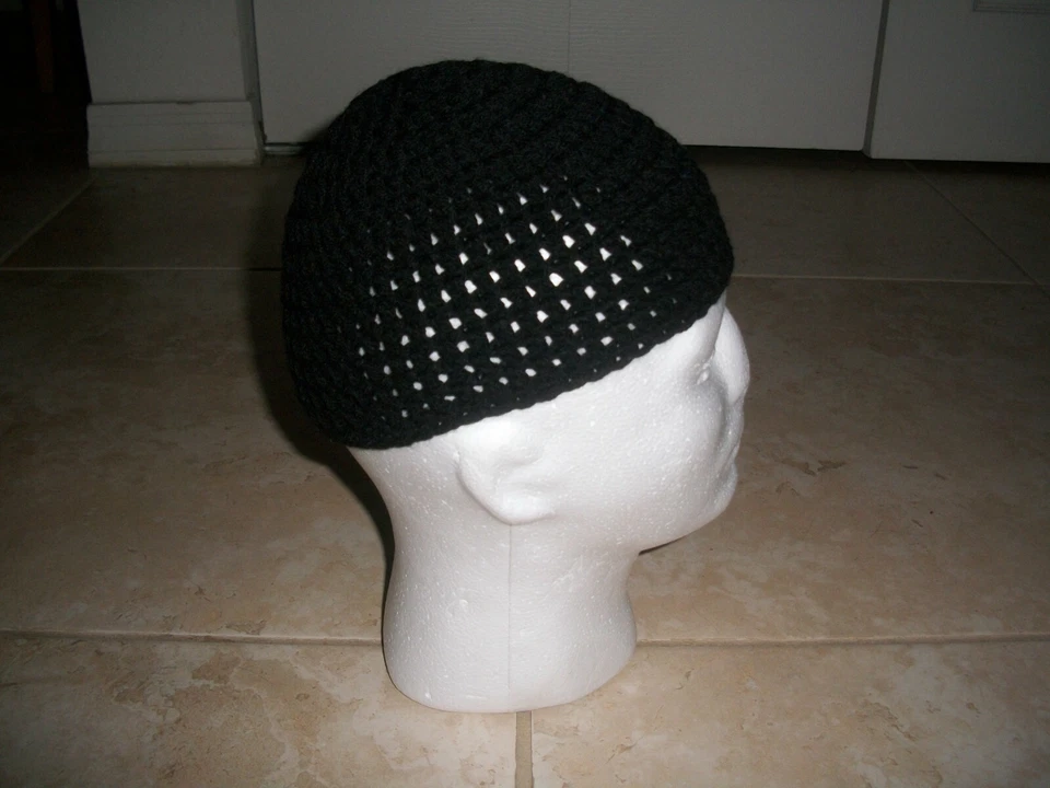 Adulto Hecho a Mano Crochet Musulmán NEGRO Koofi Kufi Oración Gorra Sombrero Islam Gorro Topi Foto 3 de 4