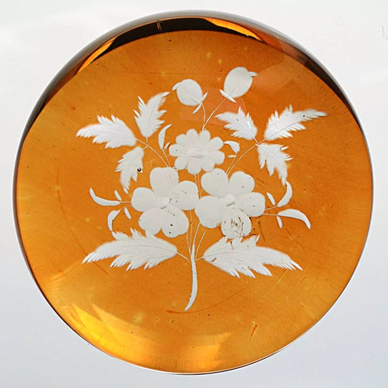 Bohemian Medium Size w/Amber Stained back Engraved Bouquet Art Glass Paperweight