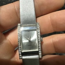 Lady’s Quartz Watch Silver Requires New Battery Ref Bk