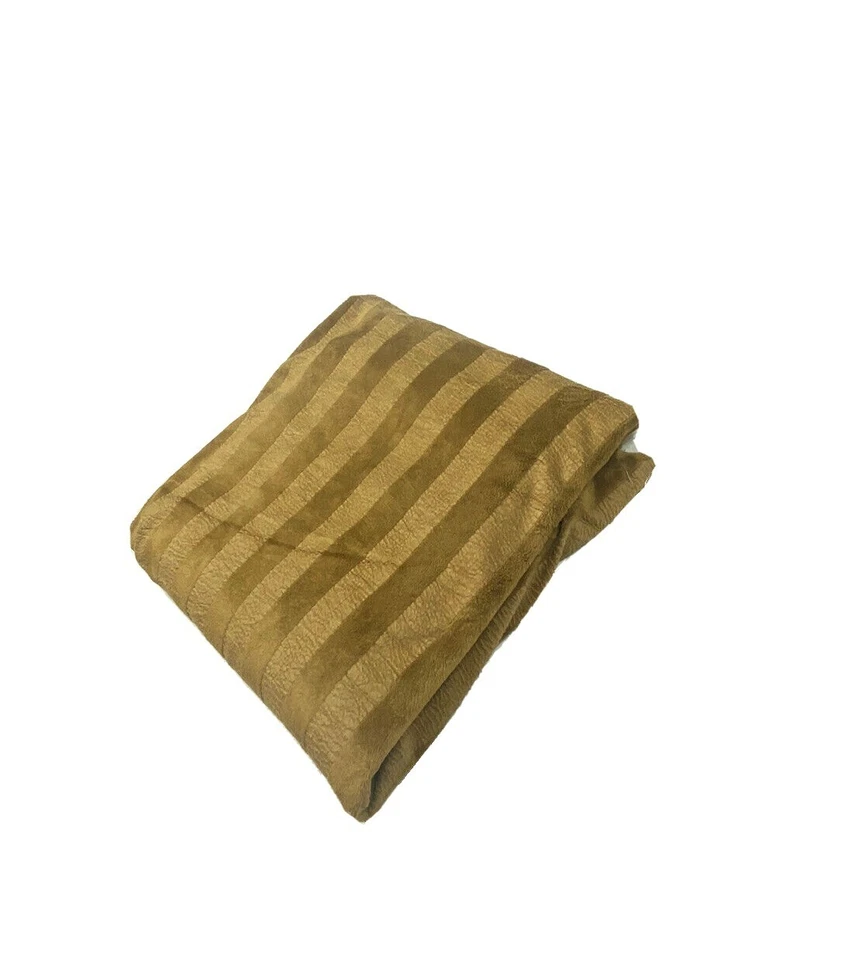 Reversible Fleece Microfiber Throw Blanket Quilt Tan Stripe Soft Bedding HighEnd - Image 2 of 4