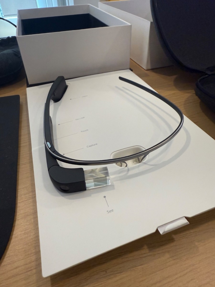 Google Glass XE-C Explorer Edition – Full Kit + Titanium Frame