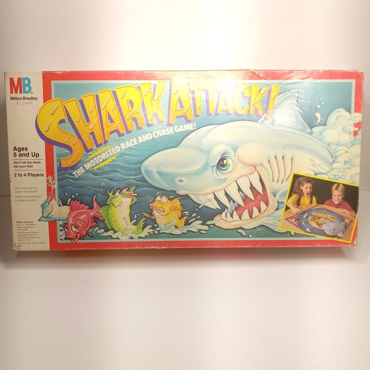 SHARK ATTACK! 1988 Motorized Board Game Works!