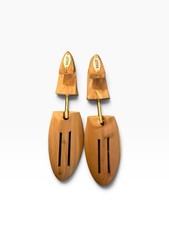 Vintage Bally Cedar Wood Shoe Trees Size L Spring Loaded Shoe Tree