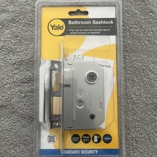 Yale Bathroom 2 Lever Sash Lock 2.5-inch - Polished Chrome Finish