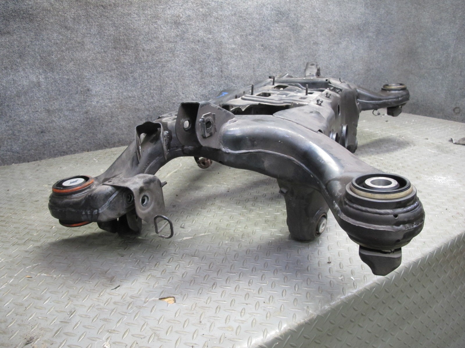 2014-2020 MASERATI GHIBLI M157 SQ4 AWD REAR SUBFRAME CROSSMEMBER CARRIER