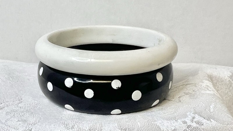 Vintage Black & White And White Bracelet Set