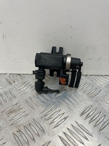 BMW 5 E60 E61 2005 Diesel 200kW Turbolader Druckwandler Magnetventil 70057901