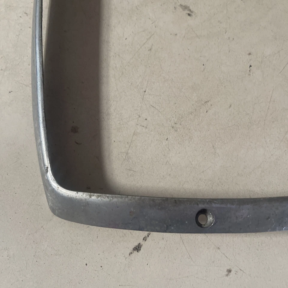 New Mercedes W114 W115 Headlight Ring Deckelring Chrome 1158260089 - Bild 3 von 4