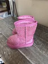 UGG Classic II Glitter Leopard Boot, Toddler 6 , Wild Berry