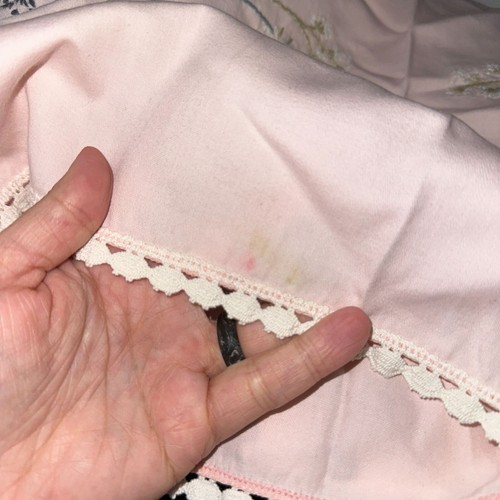 Vtg 50s Pastel Pink Embroidered Rabbit Bunny Square Easter Tablecloth Cotton 30" - Picture 7 of 7