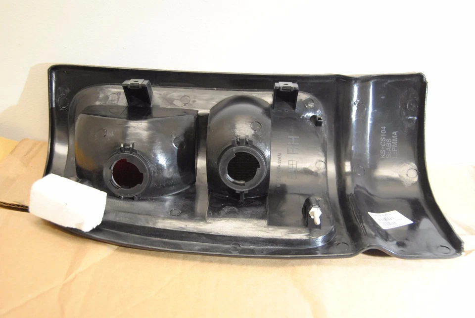 EAGLE EYES 1994-2002 DODGE RAM 3500/2500/1500 LUCES TRASERAS IZQUIERDA Y DERECHA  Foto 4 de 4