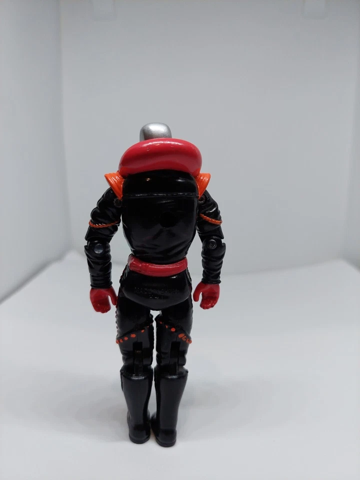 G.I. Joe Destro v3 1991 Action Figure (Forehead scraped of paint slightly) - Image 4 of 4