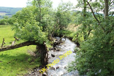 Foto 6x4 Milton Glen Burn fließt zum Loch Venachar Brig o' Turk c2015