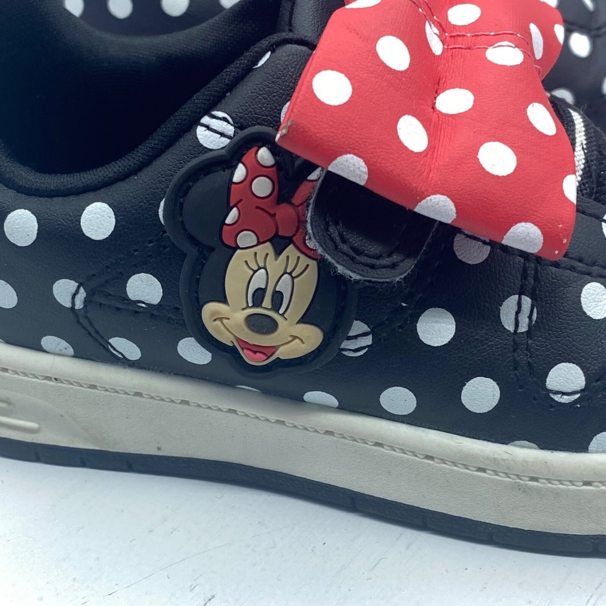 Disney Jr Minnie Mouse Polka Dot Sneakers Red Bows Minnie