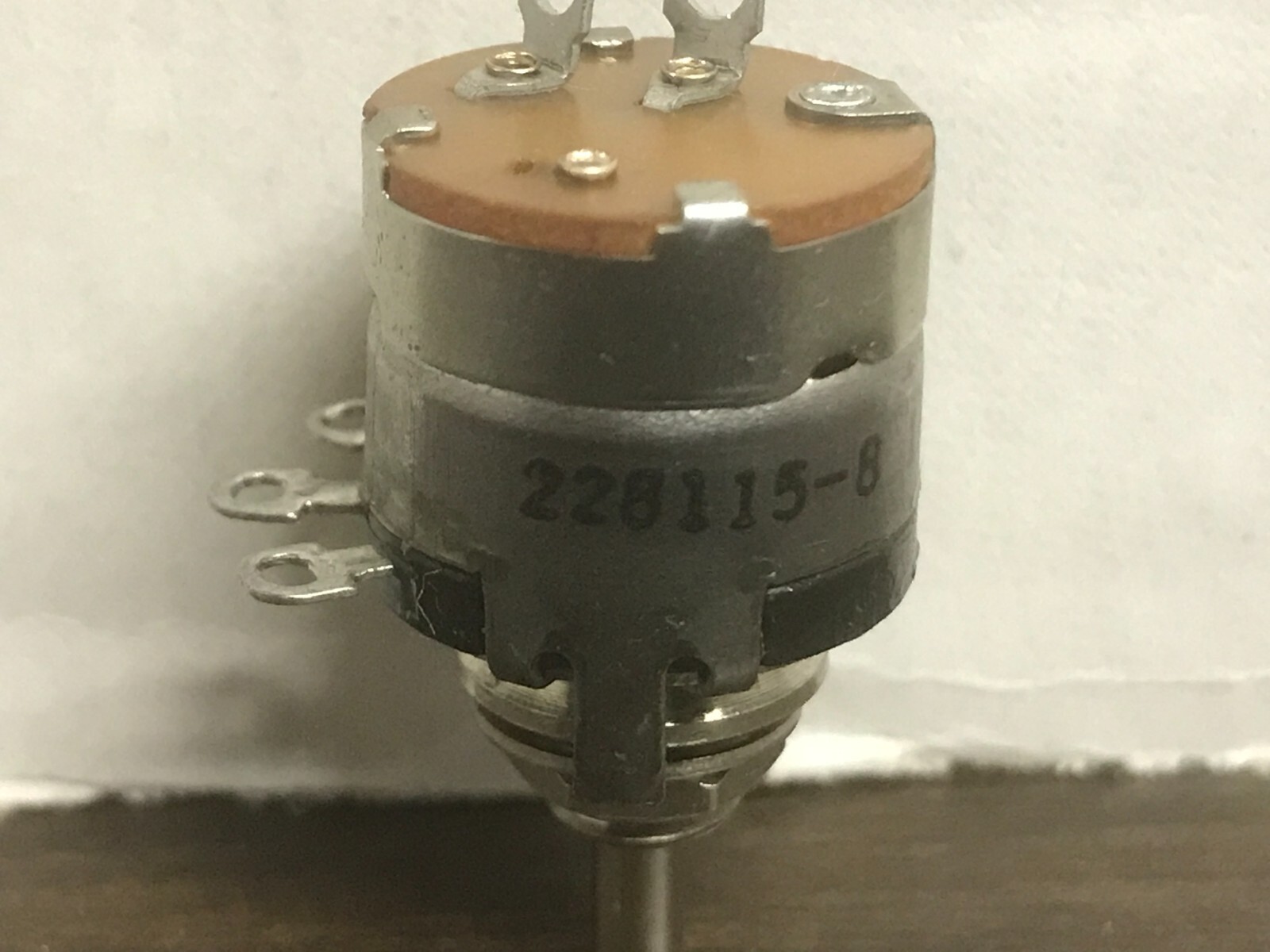 Honeywell Clarostat 228115-8 5905-01-184-1442 1K 1,000 ohm ohms NOS New