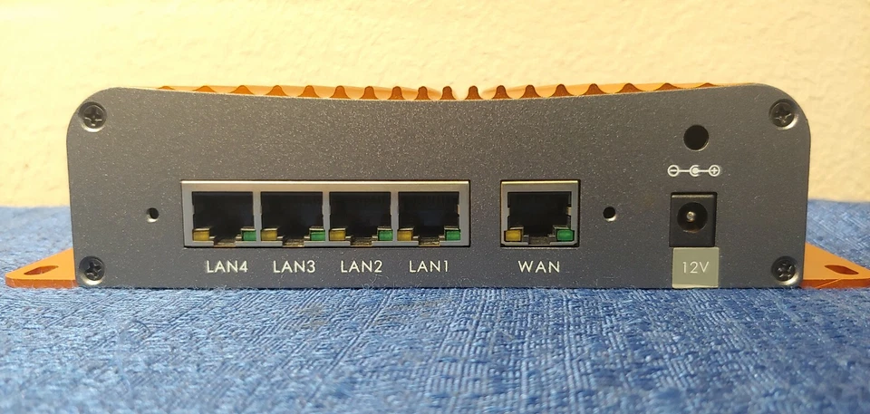 Plustek NVR Slim240Pro 4 Channel Network Video Recorder - Image 2 of 4