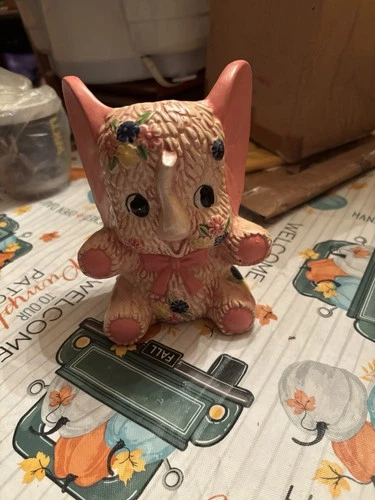 Napcoware Baby Pink Elephant Ceramic Planter Vase Vintage 1960’s Nursery Decor