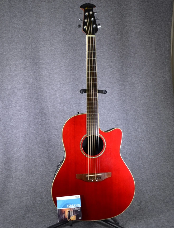Guitarra Eléctrica-Acústica Tradicional Ovation Celebrity - Rojo Rubí - Cuerdas Nuevas Foto 2 de 4