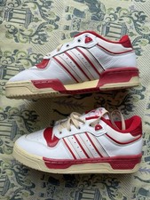 Adidas Rivalry Low 86 im legendären OG-Baske...
