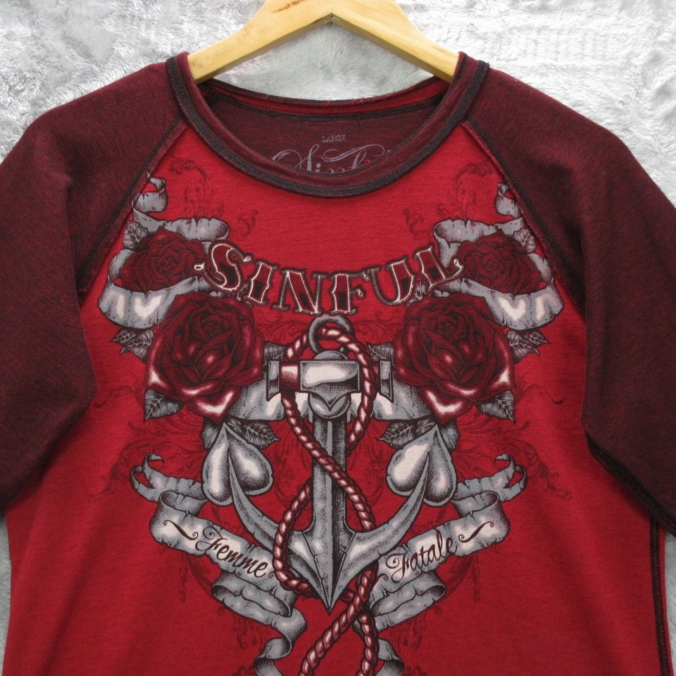 Sinful by Affliction Shirt Women's Large Red Roses Heart Anchor Grunge - Image 3 of 4