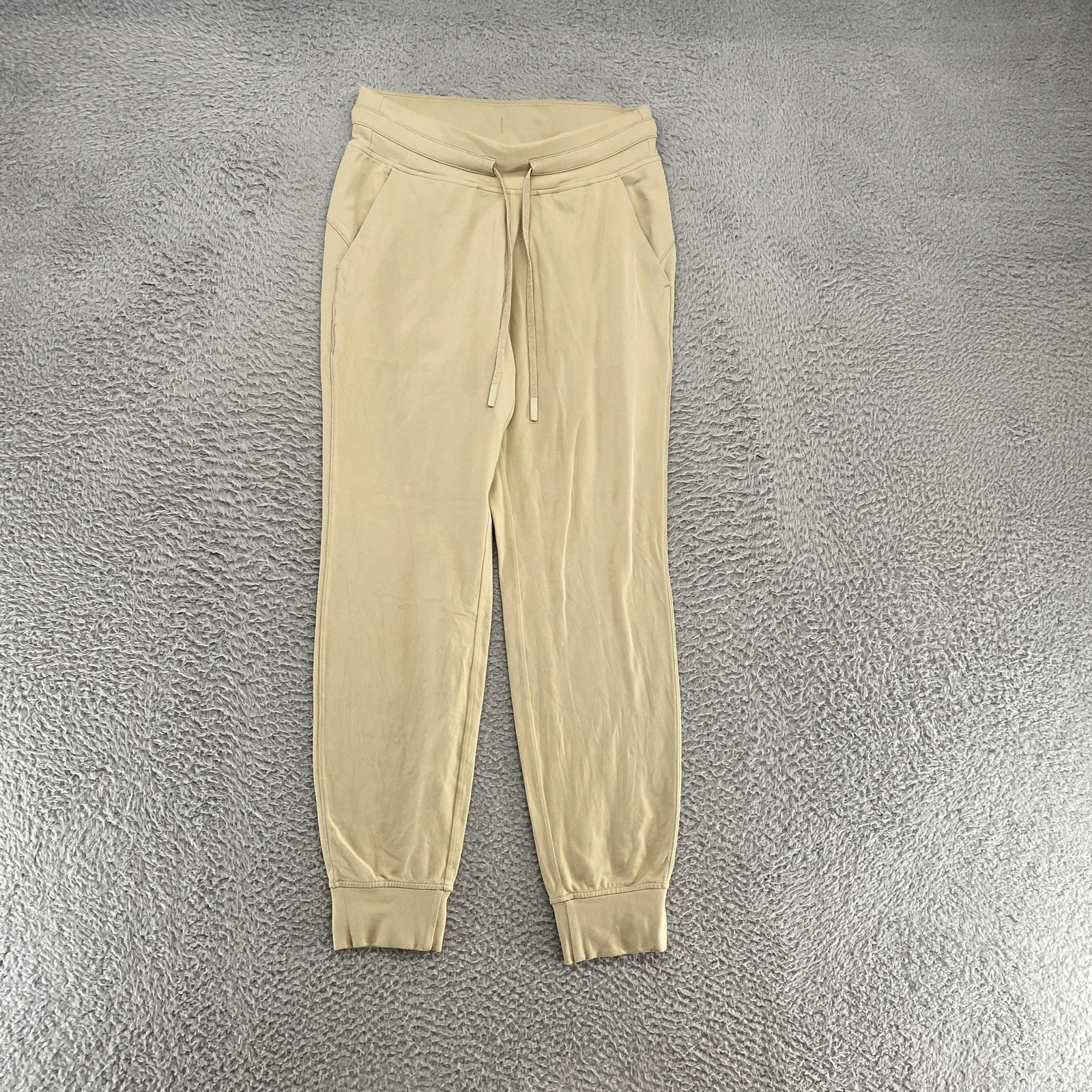 Lululemon Ready to Rulu Jogger Pants Womens 6 Beige Lounge Pockets Gym Neutral