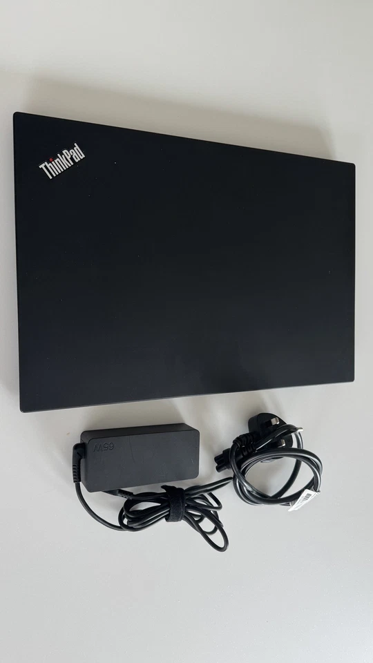 Lenovo ThinkPad T15 · i5-10310U · 8GB · 256GB, photo 1 of 5