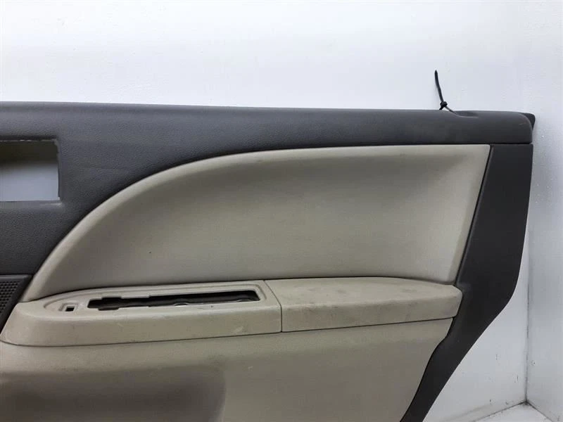 2008 Ford Taurus X Passenger Side Door Trim Panel Rear 8F9Z-7427406-AA - Image 2 of 4