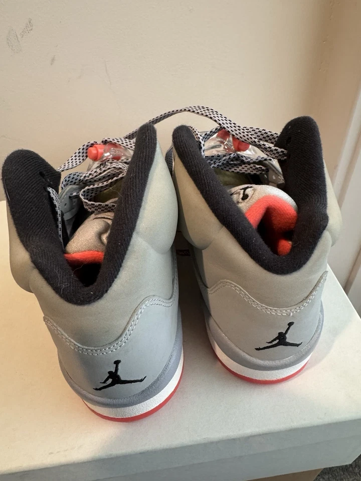 Zapato Nike Air Jordan 5 Retro V Hot Lava Cool Gris Negro Talla 7Y 440892-018 Foto 4 de 4