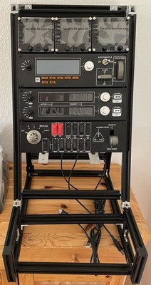 Logitech Saitek Flight Instrument Panels, auf Wunsch mit Alu-Rahmen, Neuwertig