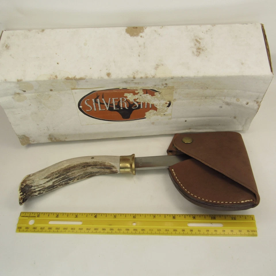 Nuevo hacha de campo de ciervo plateada SSFA50 12' de largo con protector de cuero sin usar Foto 3 de 4