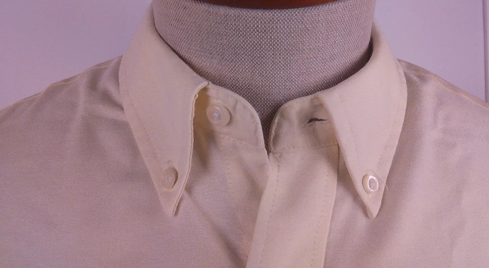 Camisa de vestir St John's Bay para hombre amarilla SS con botones talla XL. (B5) Foto 3 de 4