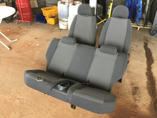 VW Fox Innenaustattung Sitze Fahrersitz Sitzgarnitur Rücksitzbank 2010