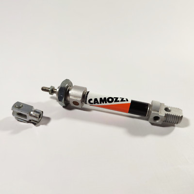 MINI ZYLINDER einfachwirkend 20mm Hub Ø8mm Camozzi 16N1A08A020 + Stangengabelende