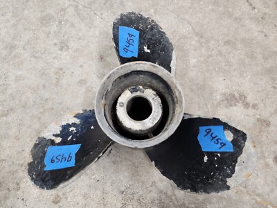 Mercury Black Max Propeller Alluminio 3 - 15 x 17 per Mercruiser Alpha