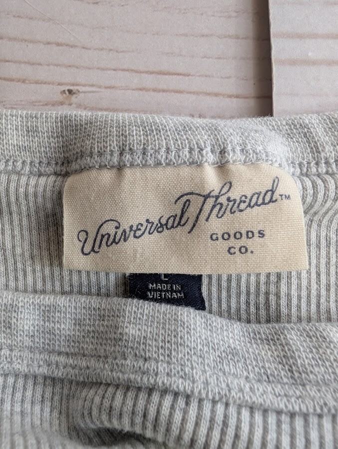 Universal Thread Size Large Light Gray Ribbed Rou… - image 2