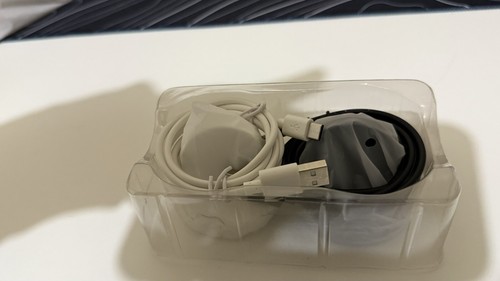 Magnetic Fast Charging for Apple Watch, Portable Charging with Charging Cable - Picture 2 of 5