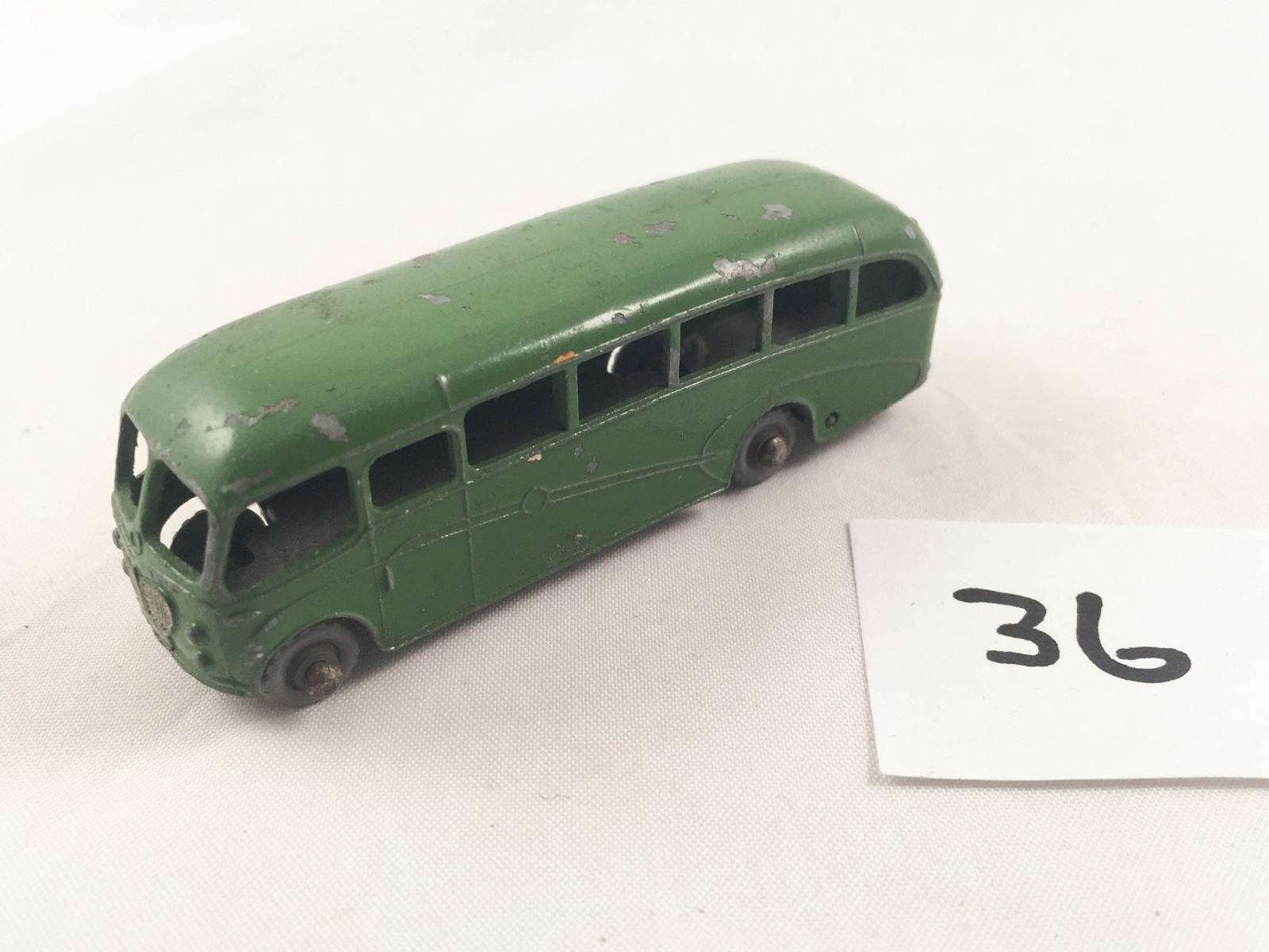 Matchbox 21b, Bedford Coach - Free Price Guide & Review