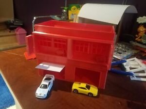 3D Printed paint rooml garage hot wheels scale.