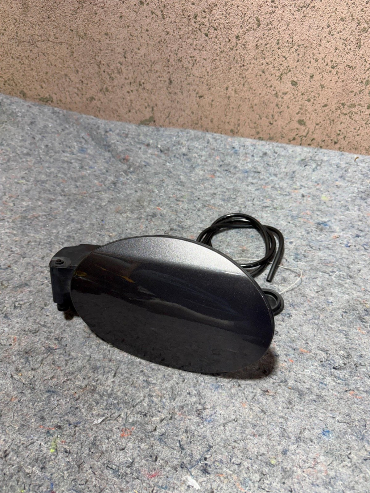 2014-2017 MASERATI GHIBLI GAS FUEL TANK FILLER DOOR LID COVRE PANEL OEM
