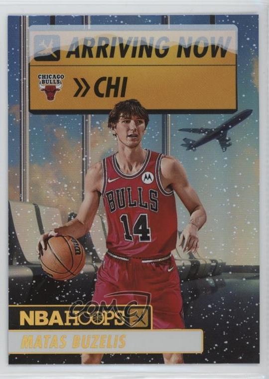 2024-25 Panini NBA Hoops Arriving Now Holo Winter Matas Buzelis #4 Rookie RC 3g6