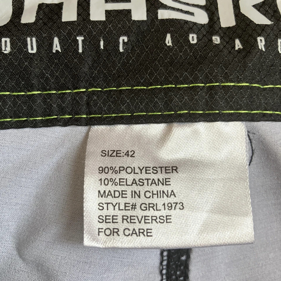 Men’s Tuna Skin 42 Board Shorts Swim Color Block Quick Dry - Image 4 of 4