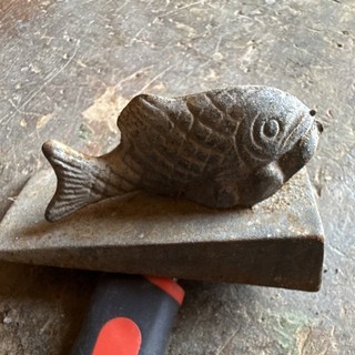 Cast Iron Fish Door Stop Wedge Grey Antique Finish Freestanding 15cm
