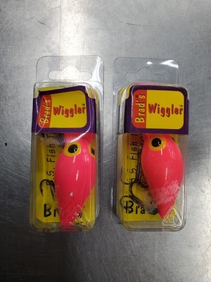 Lot of 2 Brad's Wiggler Crankbait Trolling Lure Pink