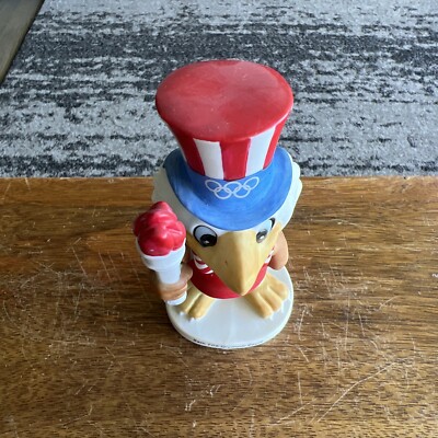 Sam l'aigle olympique des années 1980 en céramique Papel