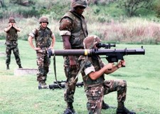 1989 USMC Marine of FAST Company Prepares to fire SMAW Assault Weapon 5x7 Photo