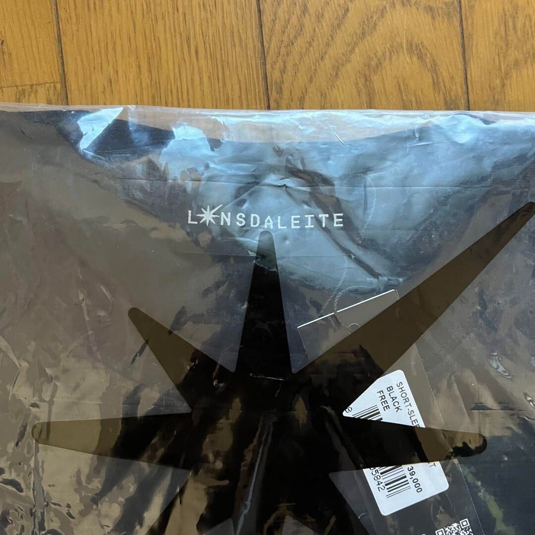 EXO Baekhyun Lonsdaleite short sleeve T-Shirt color Black Free