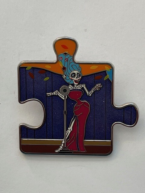 Cocoページ　Pin for love M,I Character Connection Puzzle Pin Mystery COCO Emcee Chaser LE